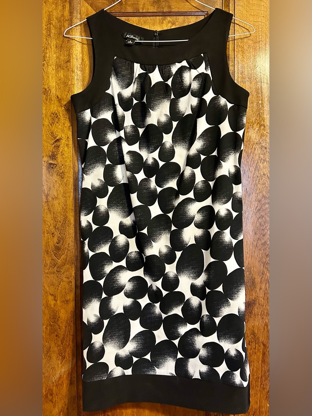 Sleeveless Black and White Polka Dot Midi Dress - Picture 1 of 6